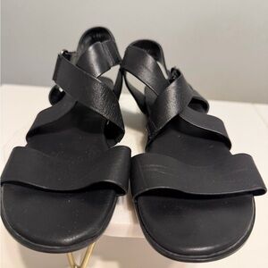 Munro Elegant Black Women's Sandals